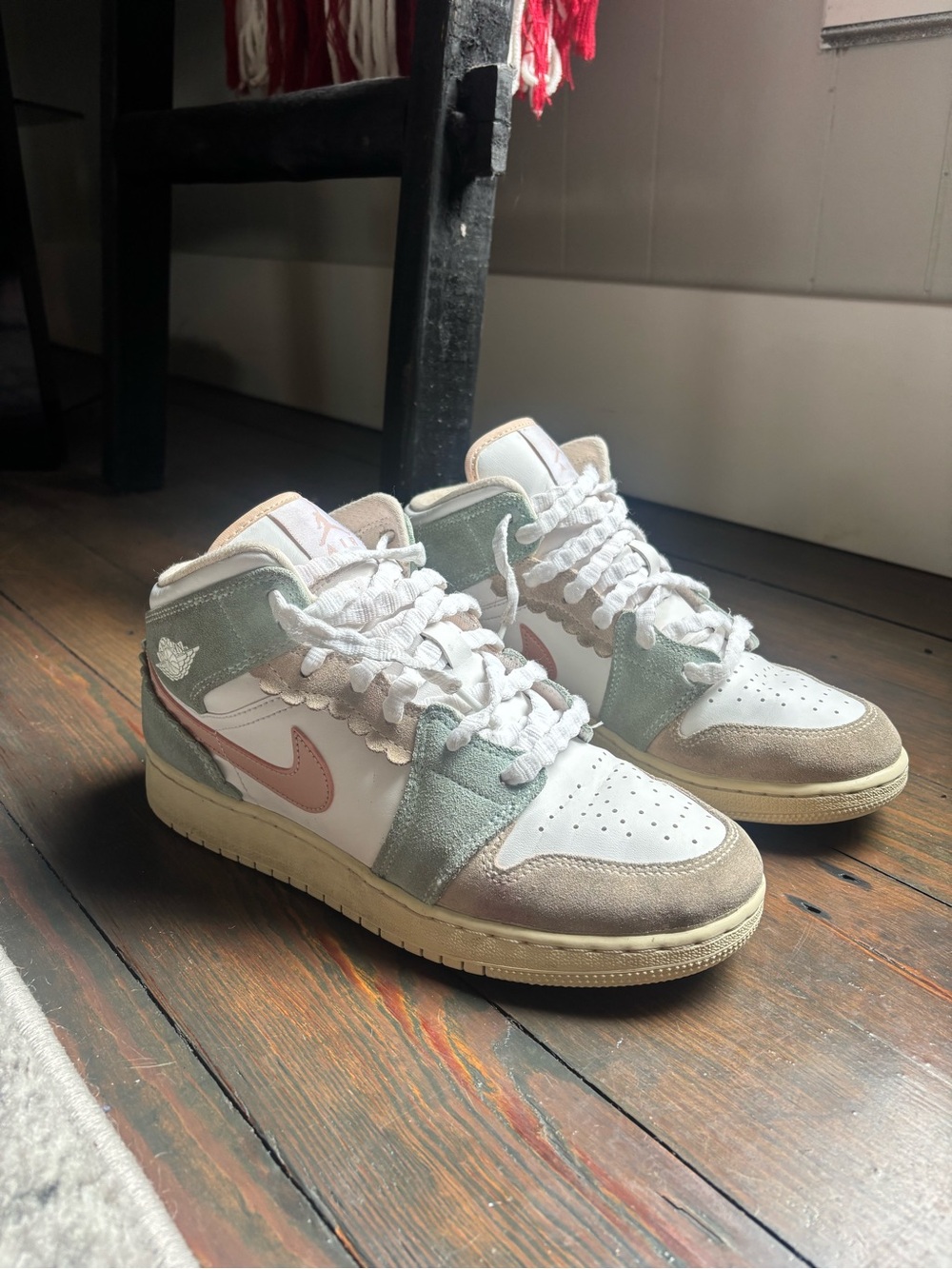 Nike Kids White Sneakers with Pink Swoosh and Mint Accents